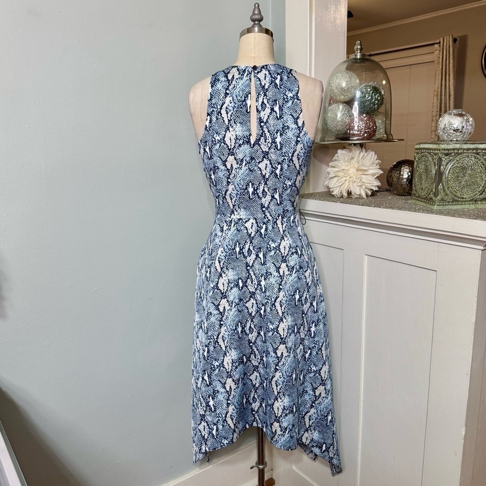 NWT Banana Republic Blue Snake-Print Fit & Flare Handkerchief Hem Dress Pockets - Picture 7 of 14